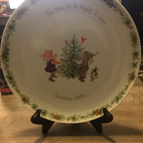 Vintage 1973 Holly Hobby  Christmas Commemorative Edition - Picture 5 of 10